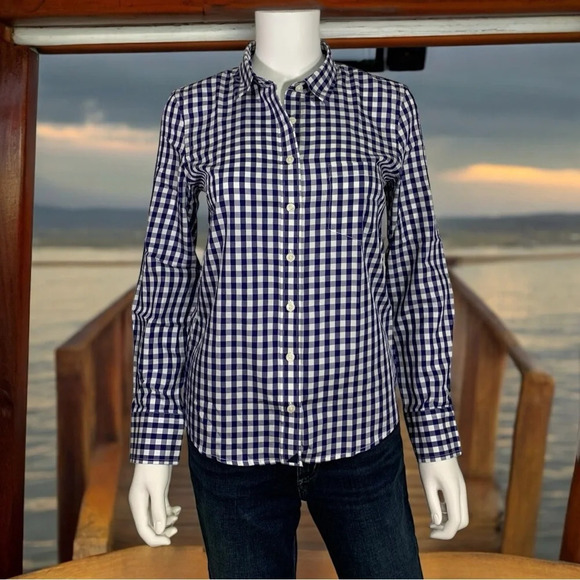 UnTuckIt Belleza Blue and White Checkered Button Up Top Size 0 - Picture 3 of 7